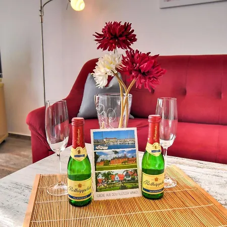 Apartment Modern Flat Near The Sea In Kluetz *