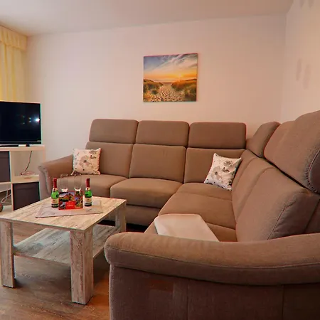 Modern Flat Near The Sea In Apartment *